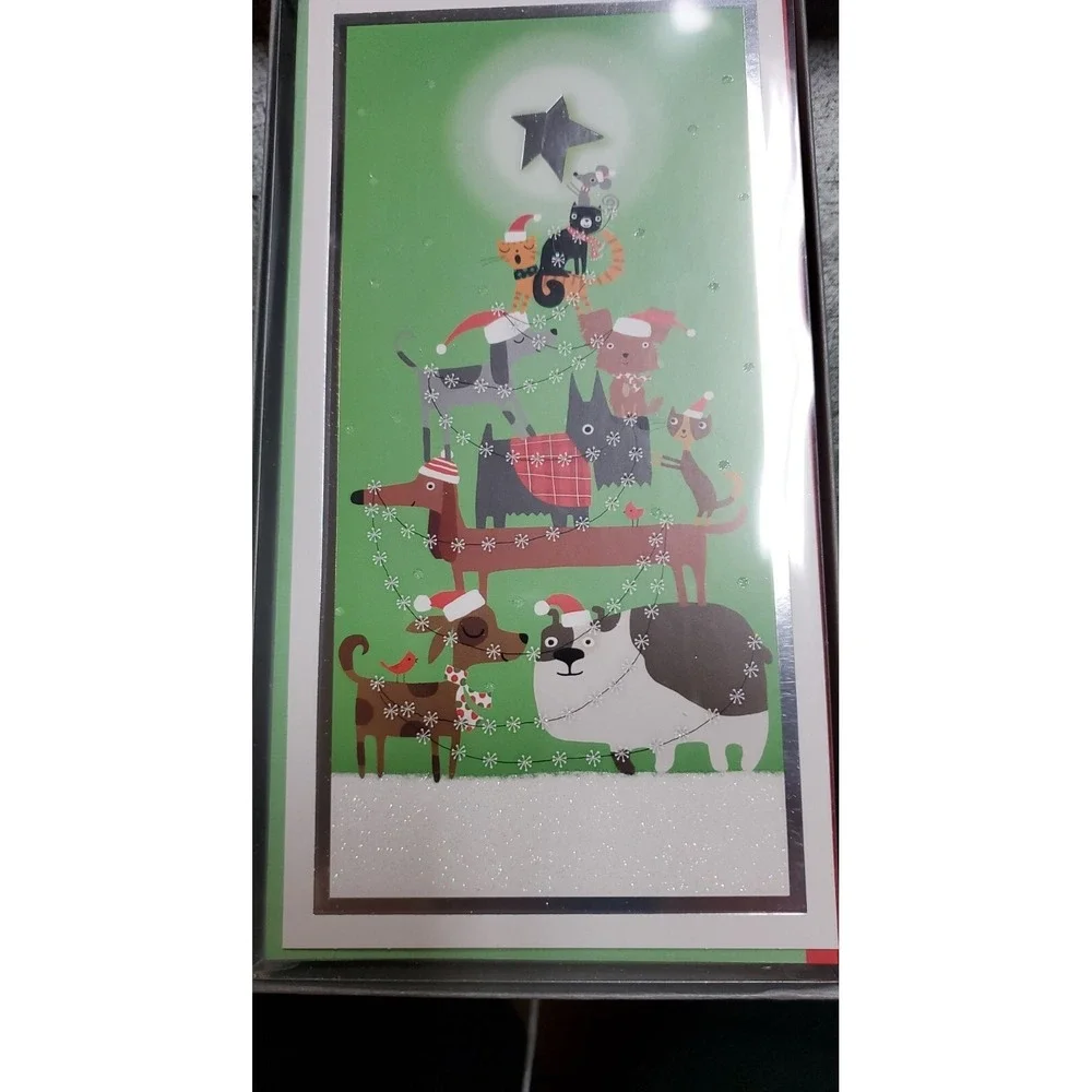 Hallmark 16 Cards 17 Envelopes Christmas Cards‎ PET Themed Cute DOGS & CATS TREE